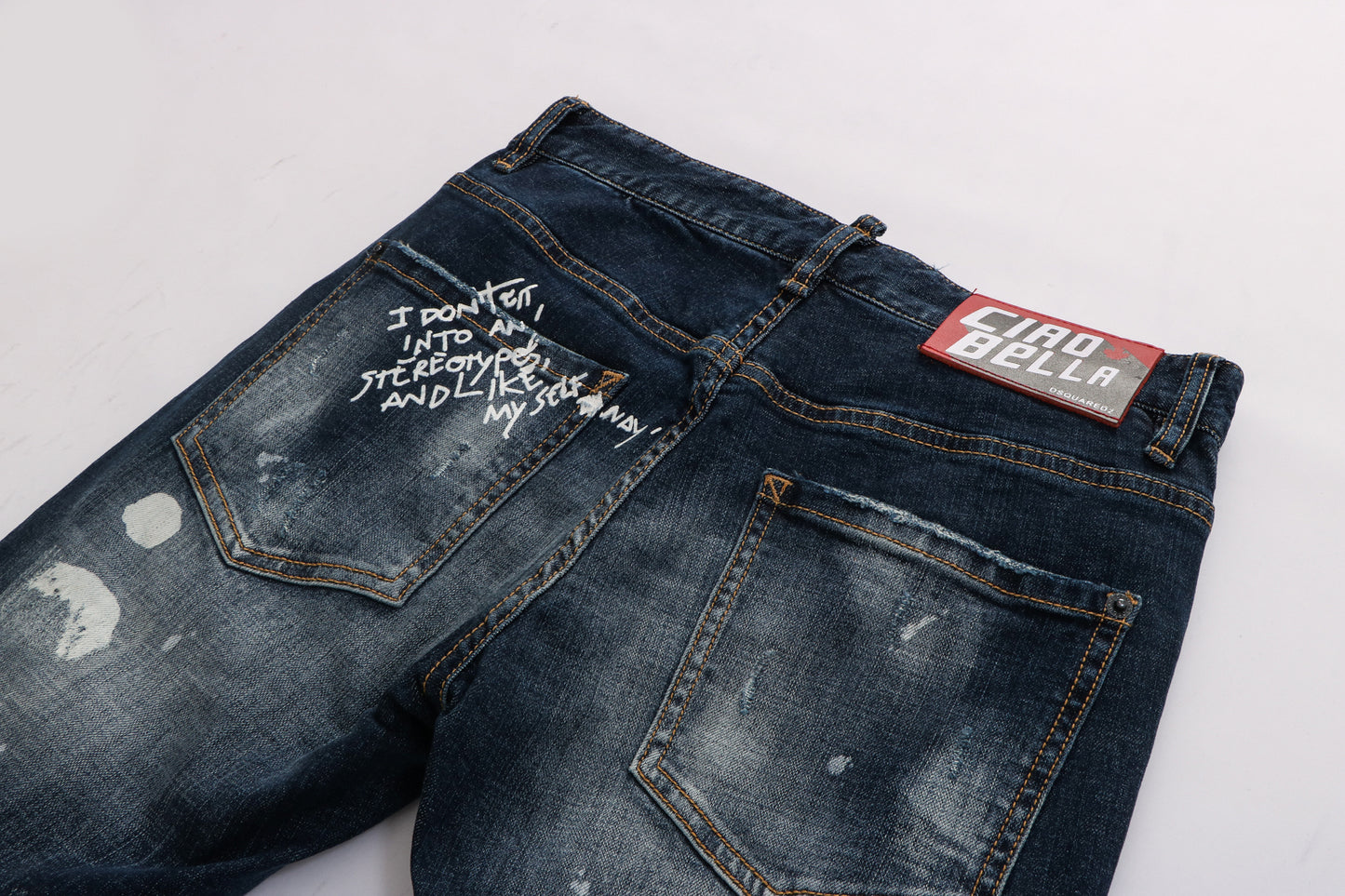 SOLA-DSQ2 New Man Hole Jeans
