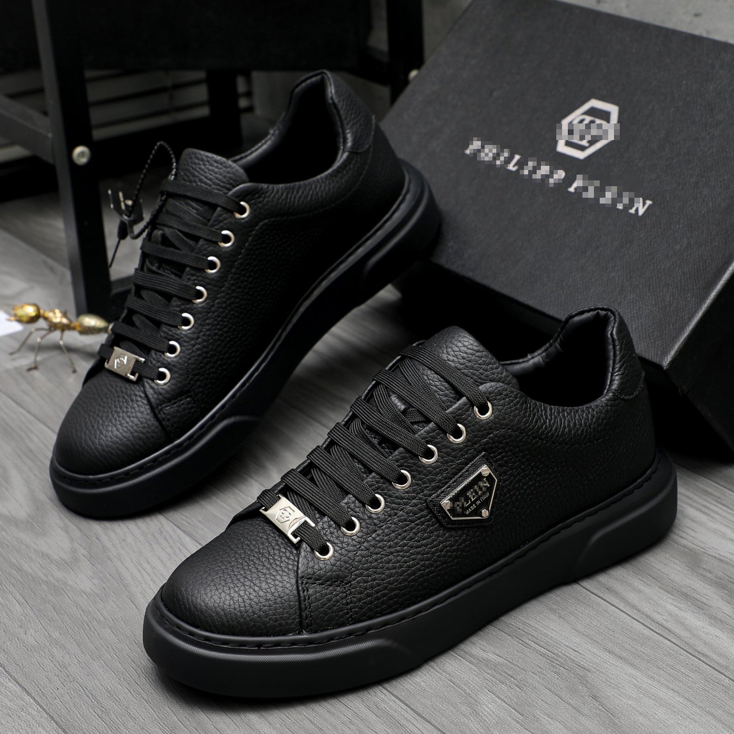 PP Leather sneakers