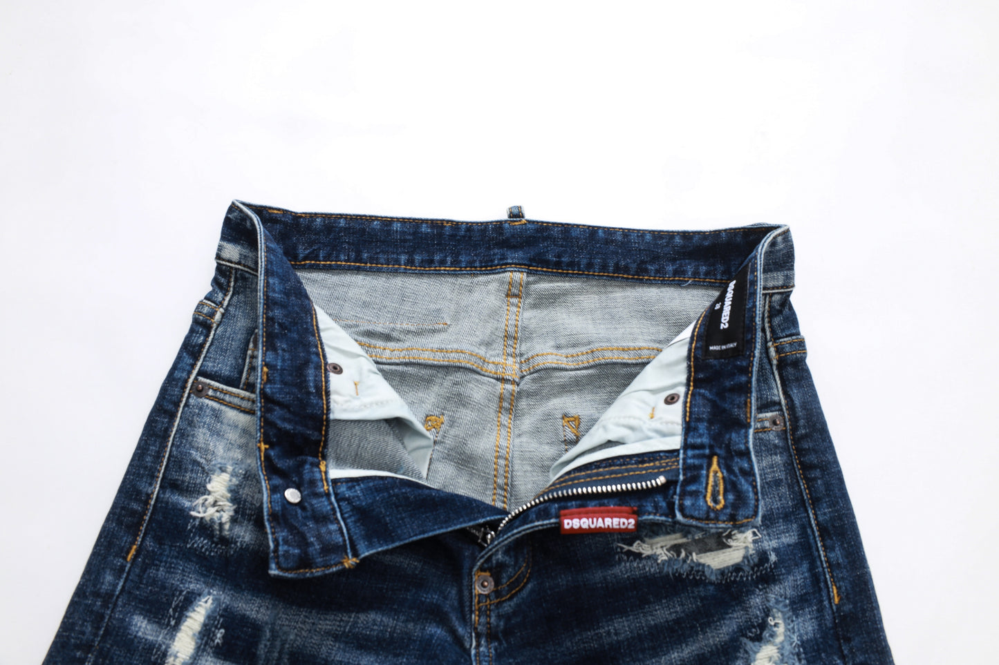 DSQ2 Hole Man Jeans