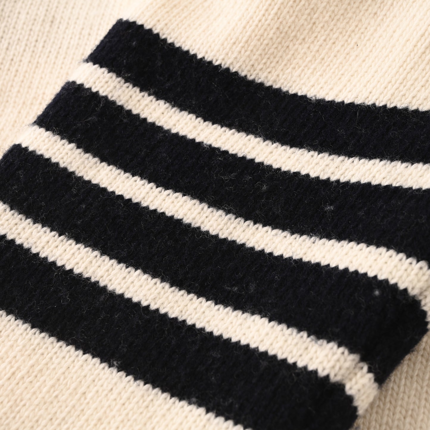 MR.TOM 2026ss Puppy Hoodie