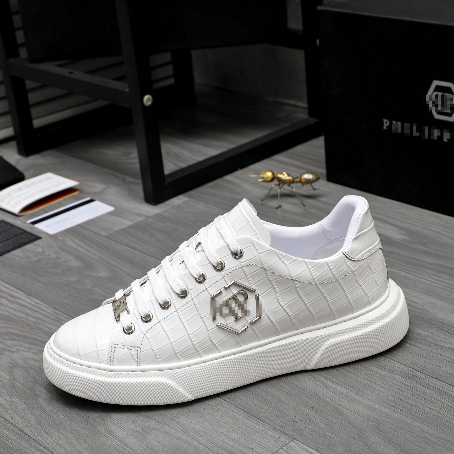 PP Snake print sneakers