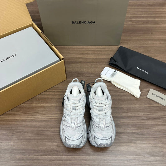 Balenciaga Runner 2.0 7th Sneaker #01 - Color 01 - Image 1
