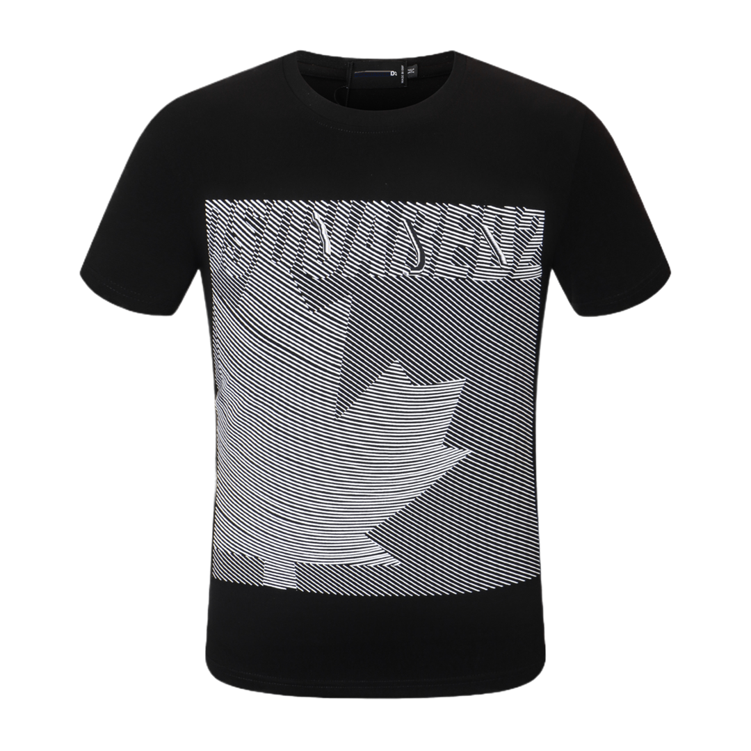 New-D2 Maple Leaf T-shirt
