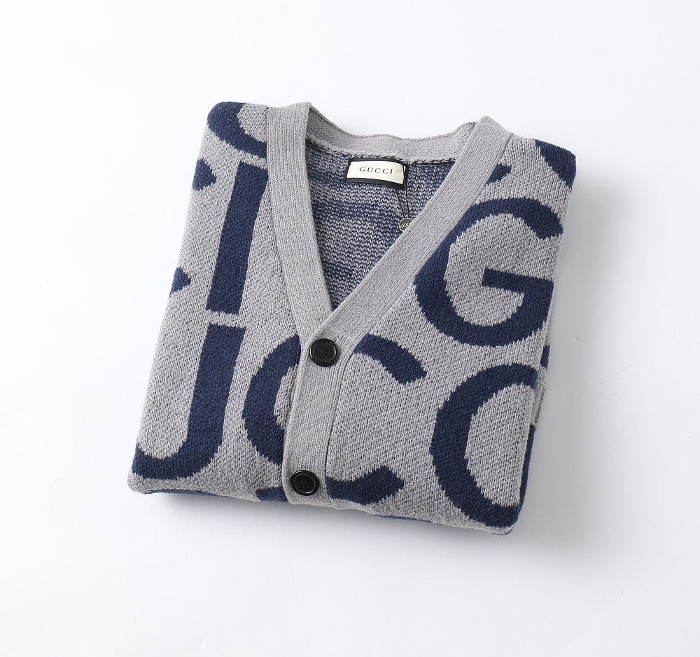 Gucci Signature 51F7 Apparel - Image 23