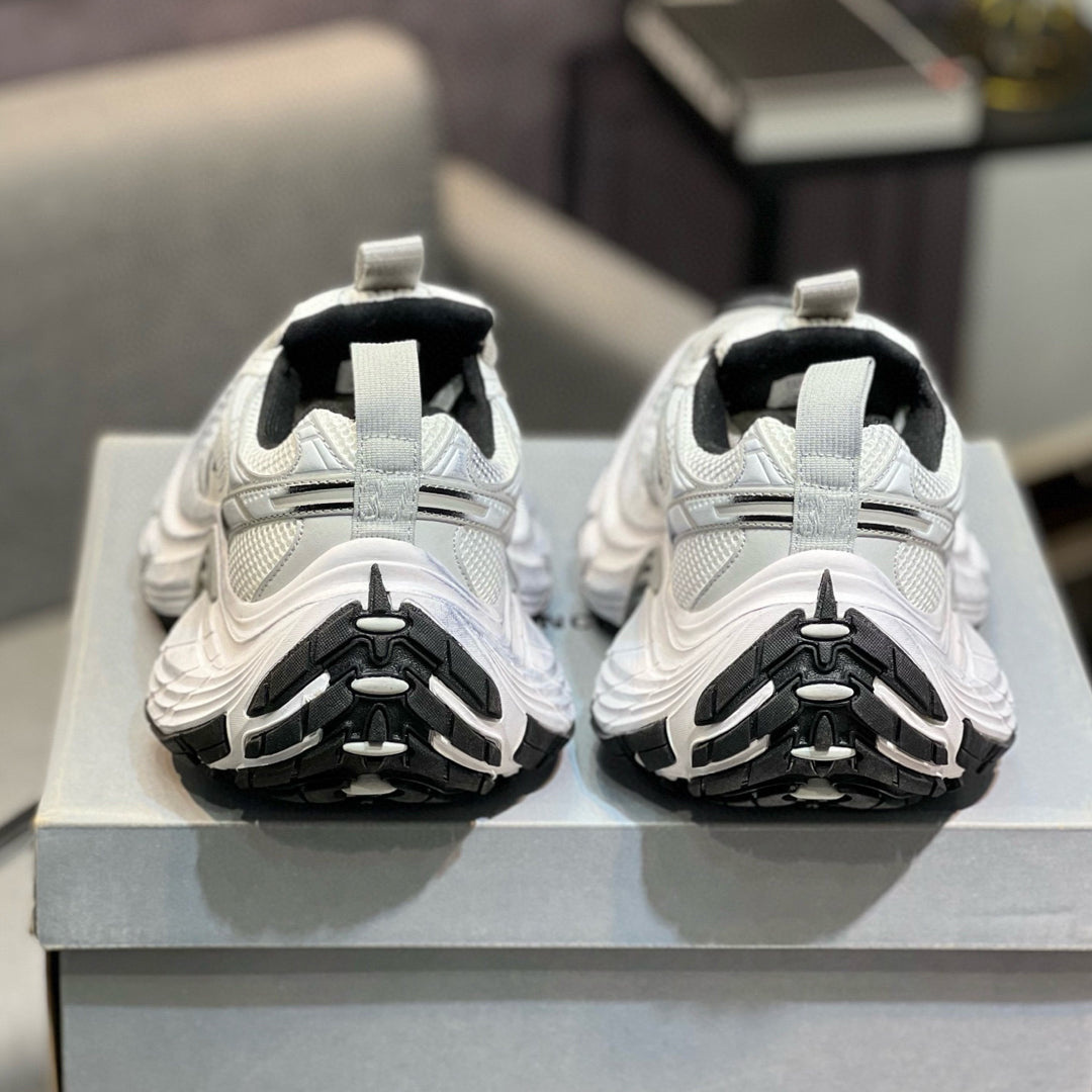 Runway Style Couple's Style Shoe