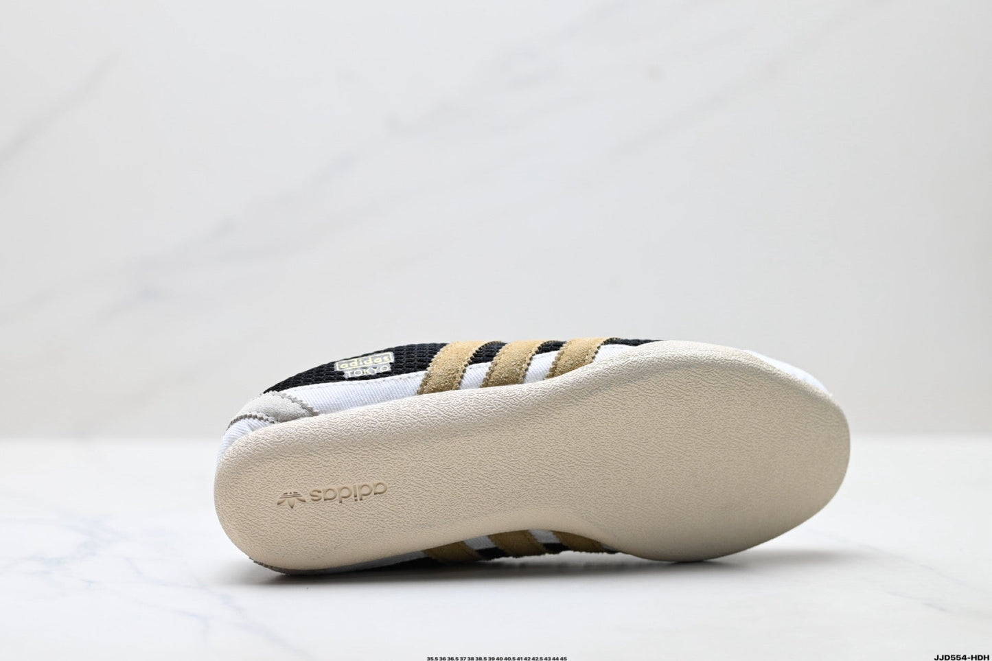 Adidas Classic Casual Sneakers – Lightweight & Non-Slip
