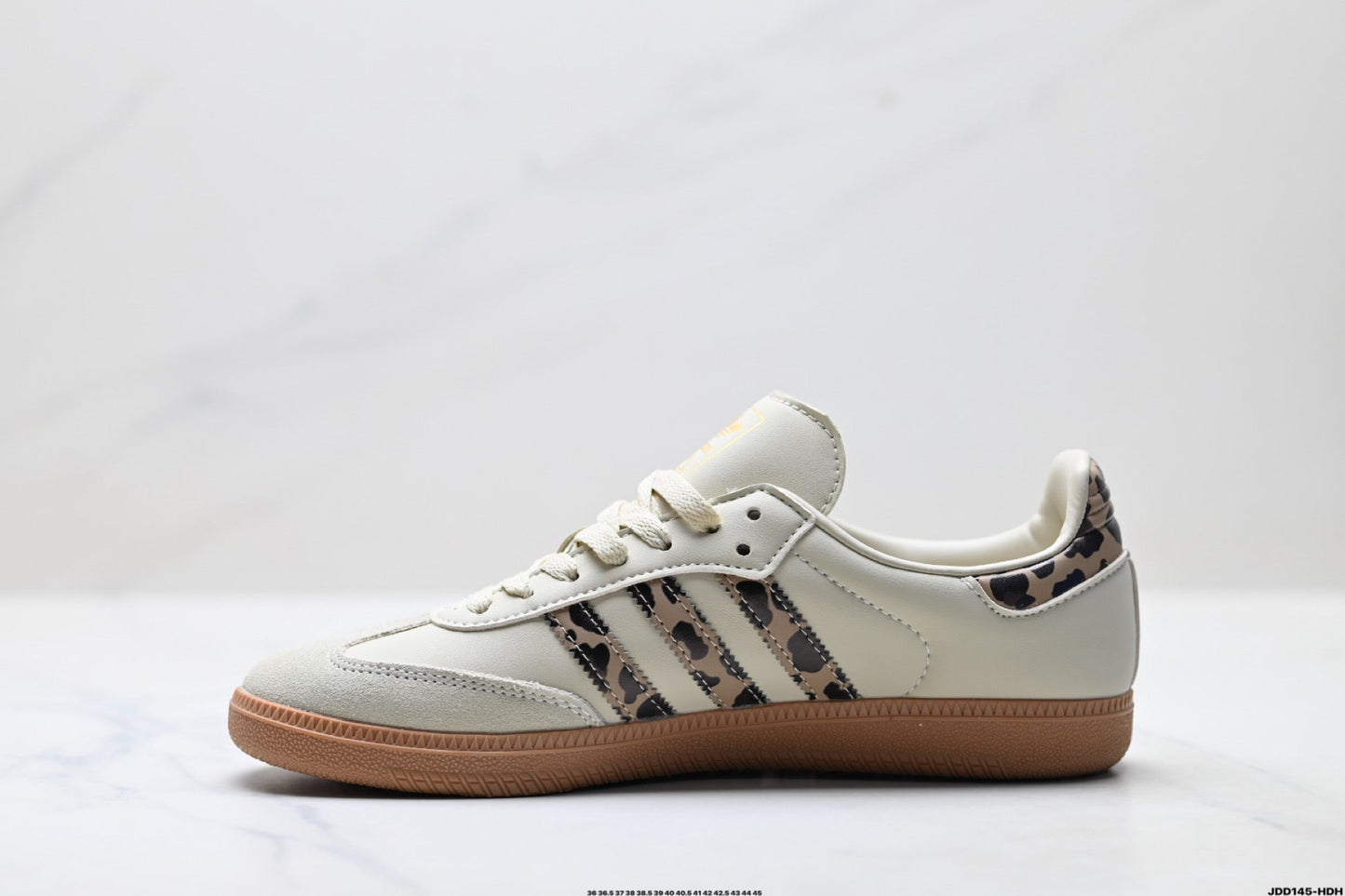 Adidas Samba Classic Low-Top Sneakers