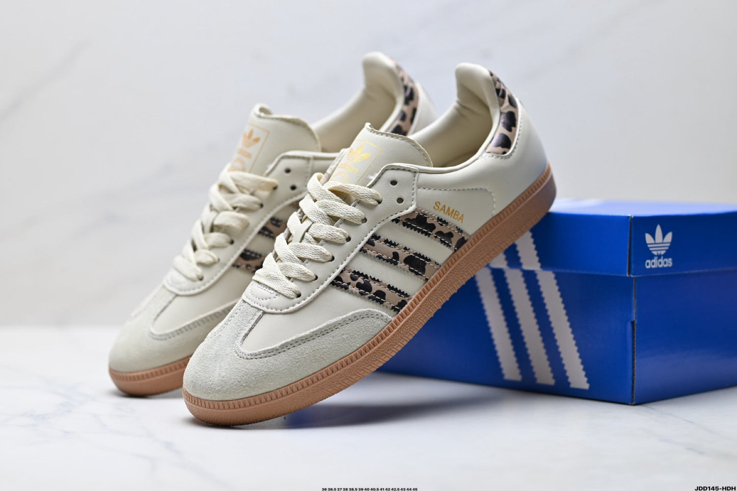 Adidas Samba Classic Low-Top Sneakers