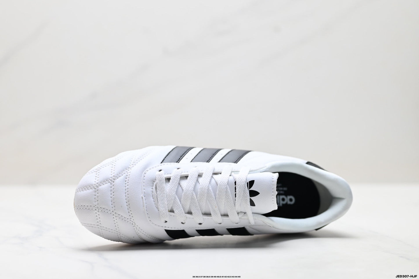 Classic Court Leather Sneakers
