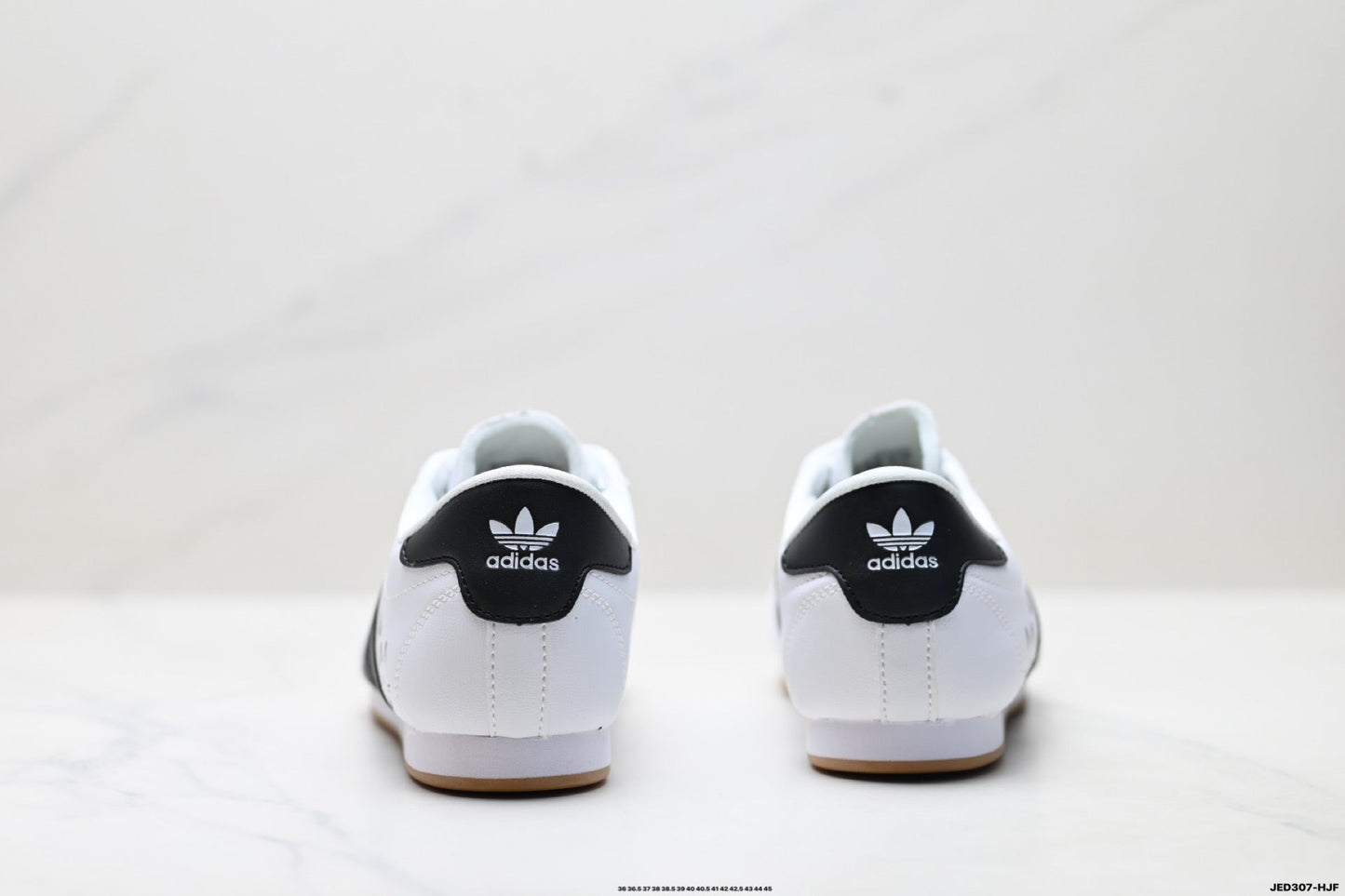 Classic Court Leather Sneakers