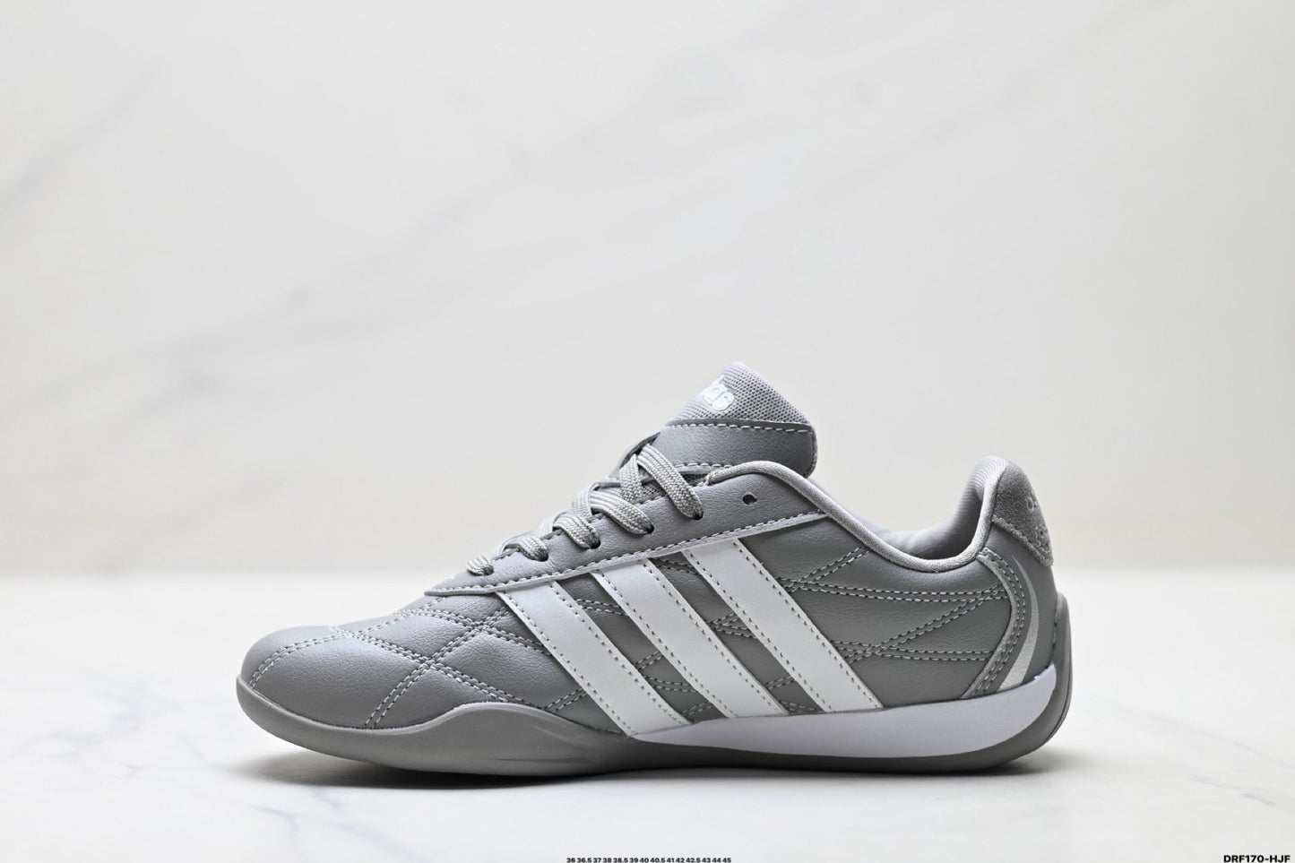 Adidas Men's Grey White Indoor Training Shoes