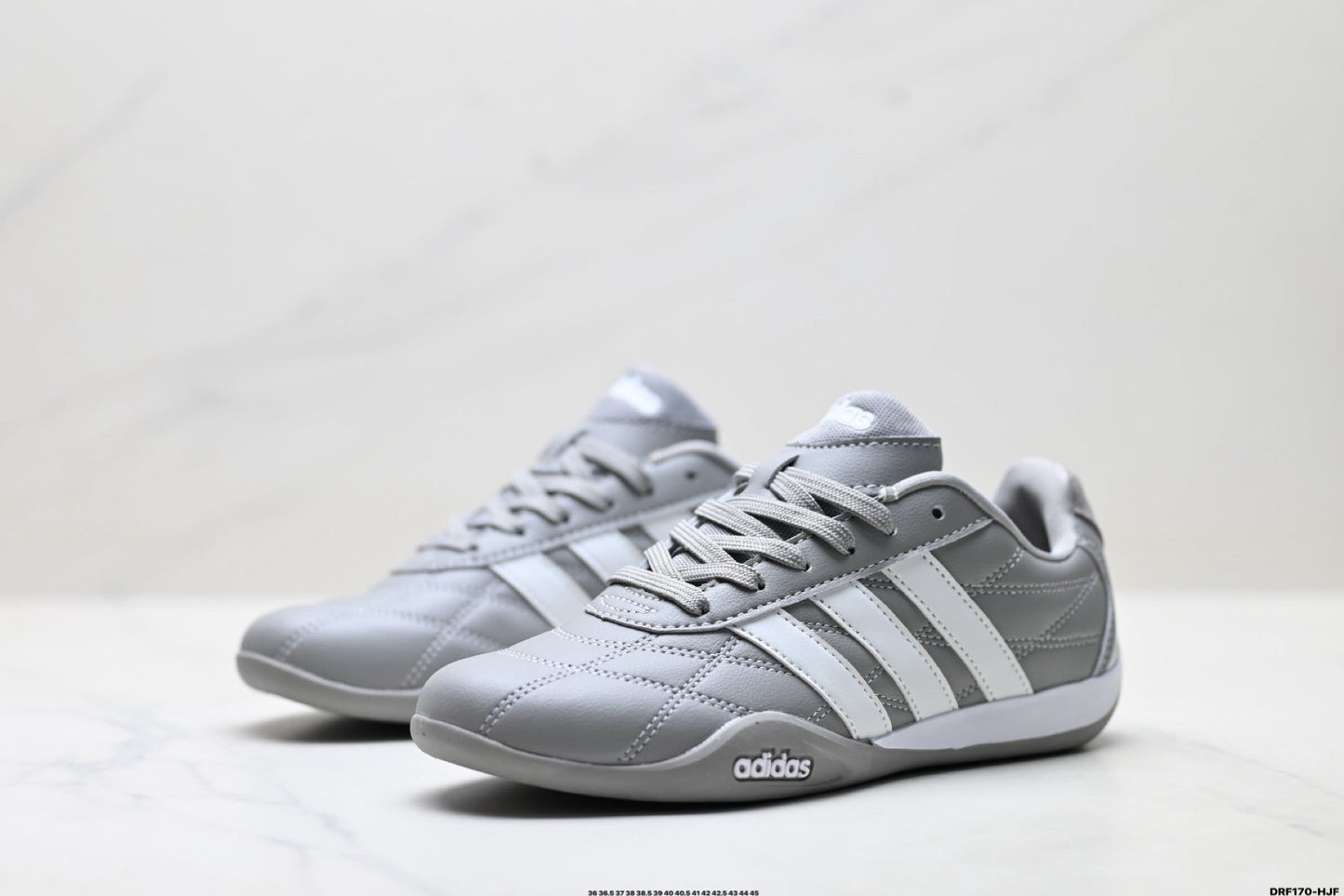 Adidas Men's Grey White Indoor Training Shoes
