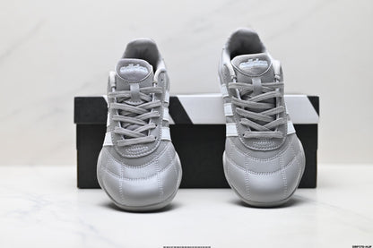 Adidas Men's Grey White Indoor Training Shoes