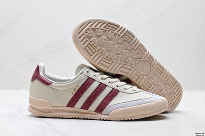 Adidas Jeans Off White Burgundy Sneakers – Classic Retro Lifestyle Shoes