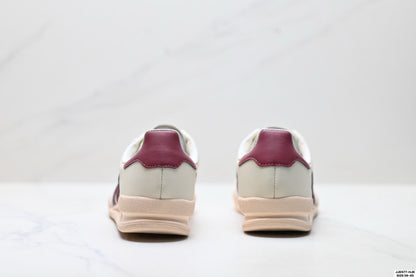 Adidas Jeans Off White Burgundy Sneakers – Classic Retro Lifestyle Shoes