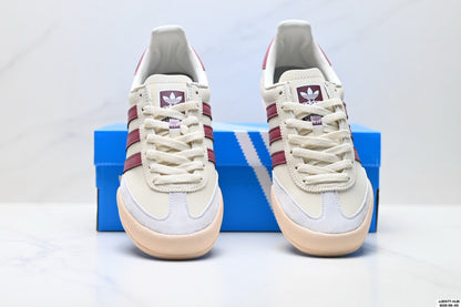 Adidas Jeans Off White Burgundy Sneakers – Classic Retro Lifestyle Shoes
