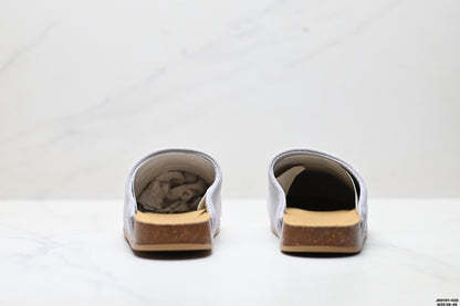 Classic Suede Mule Sneakers