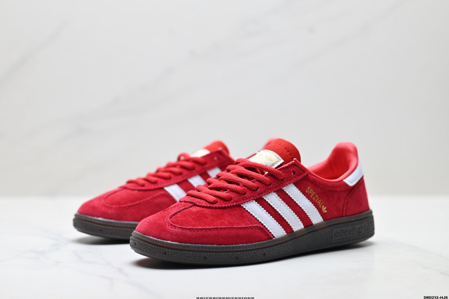 Adidas Classic Retro Low Top Sneakers