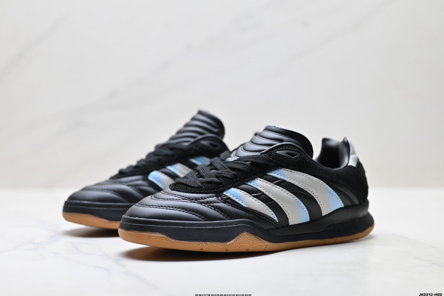 Adidas Predator Mundial Sneakers