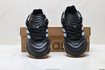 Adidas Predator Mundial Sneakers