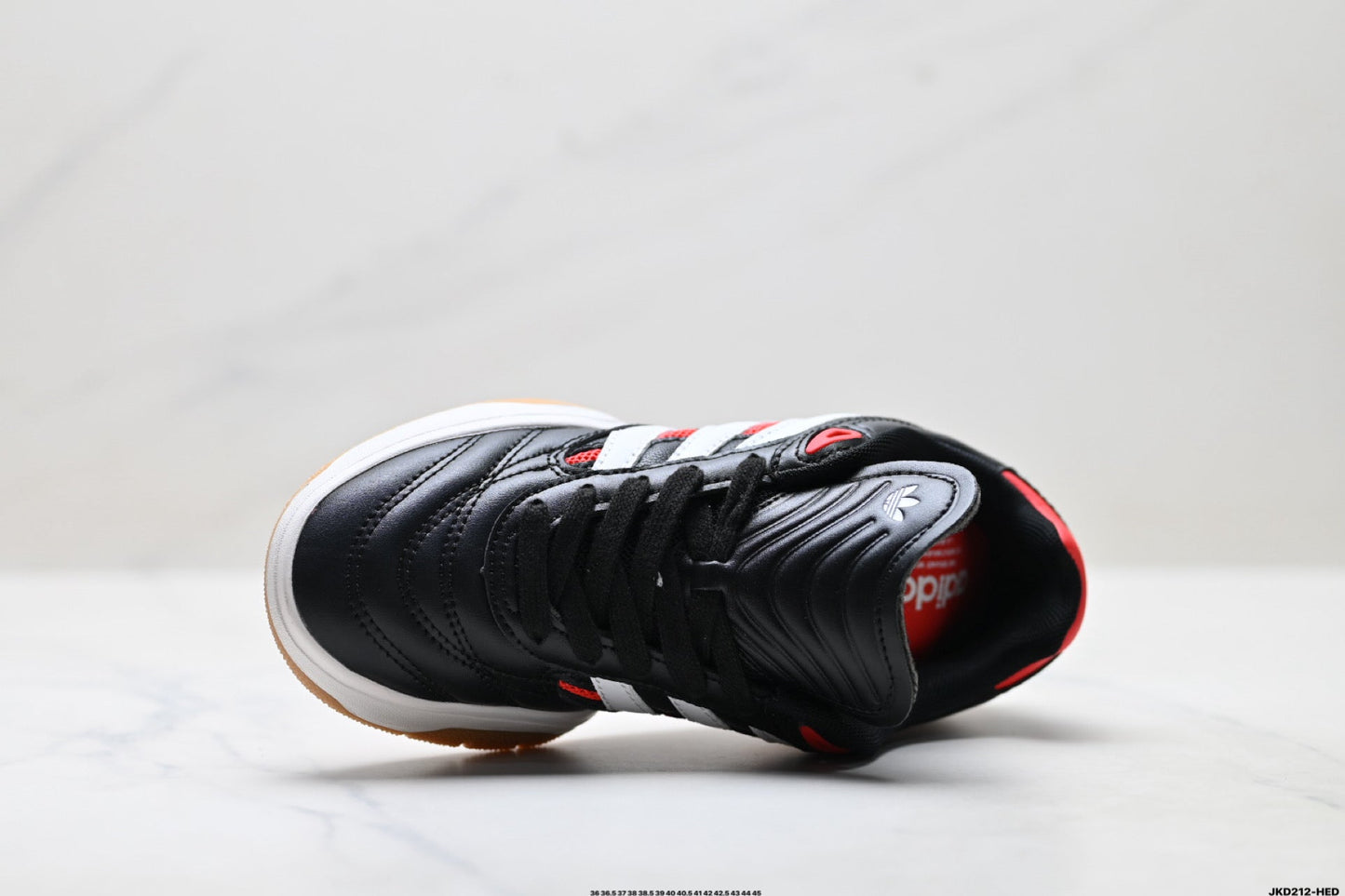 Adidas Predator Mundial Sneakers