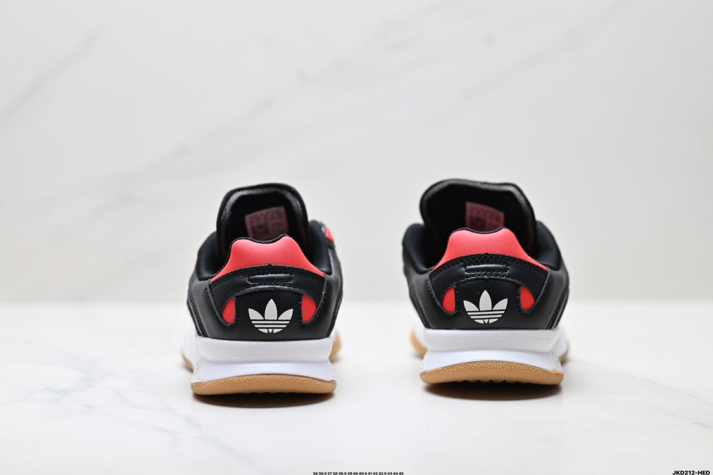 Adidas Predator Mundial Sneakers