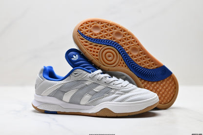 Adidas Predator Mundial Sneakers