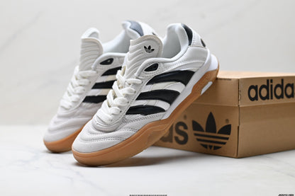 Adidas Predator Mundial Sneakers