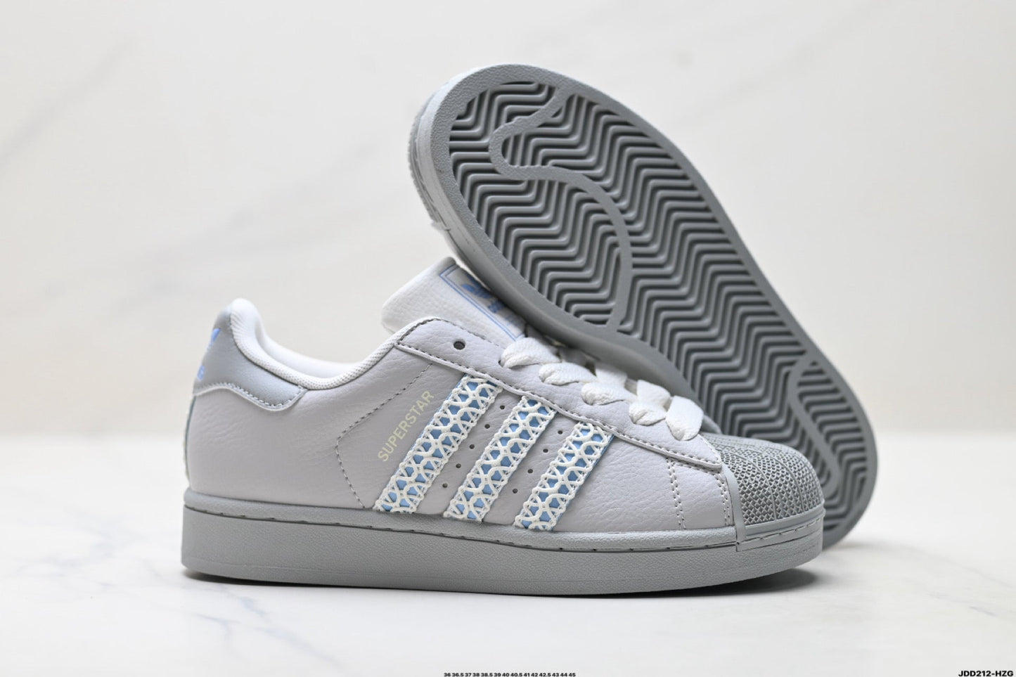 Adidas Superstar Sneakers