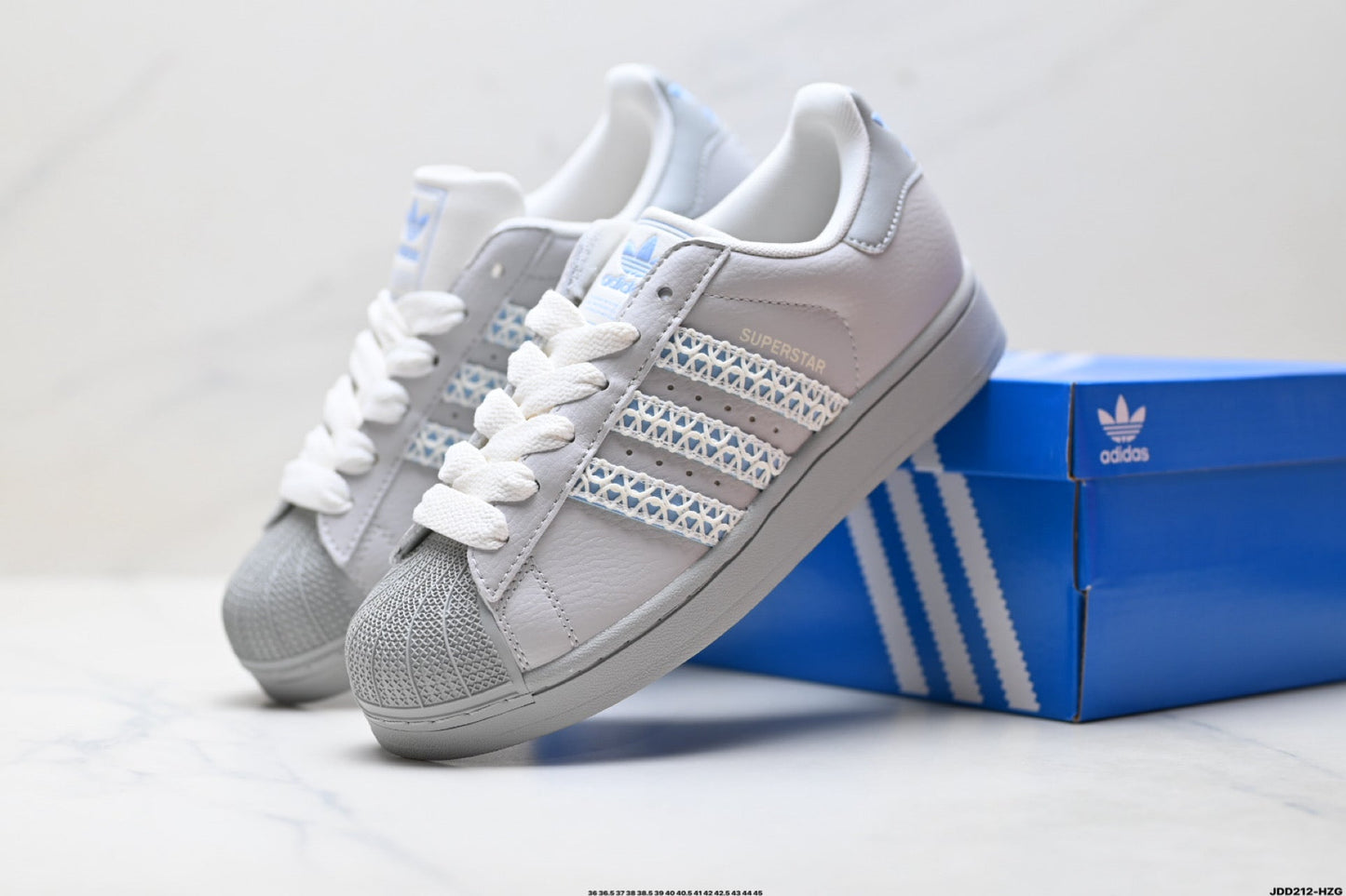Adidas Superstar Sneakers