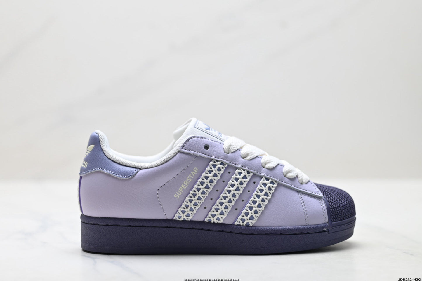 Adidas Superstar Sneakers