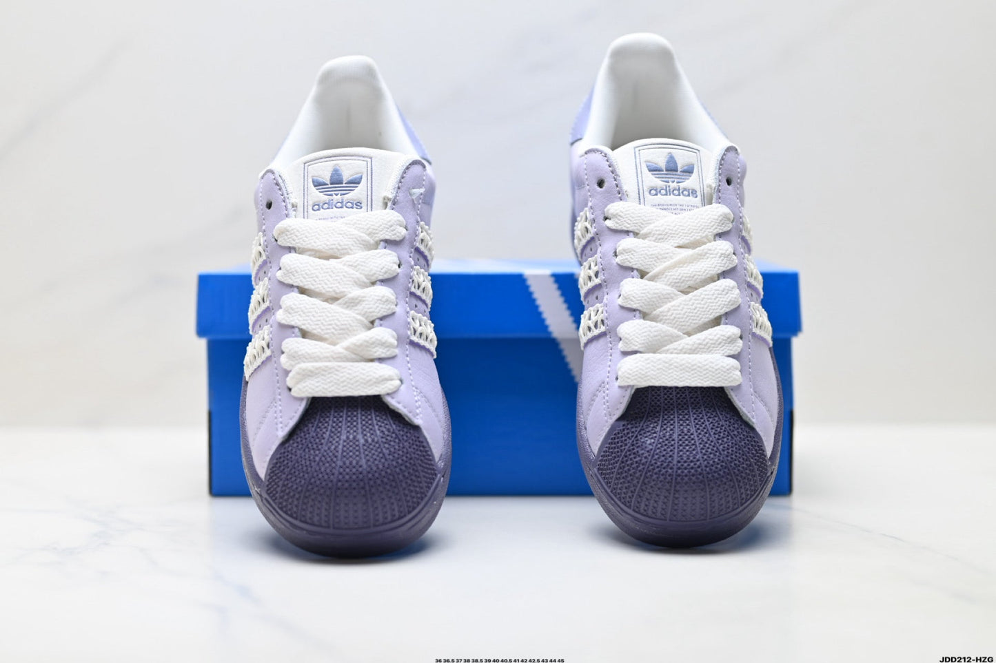Adidas Superstar Sneakers