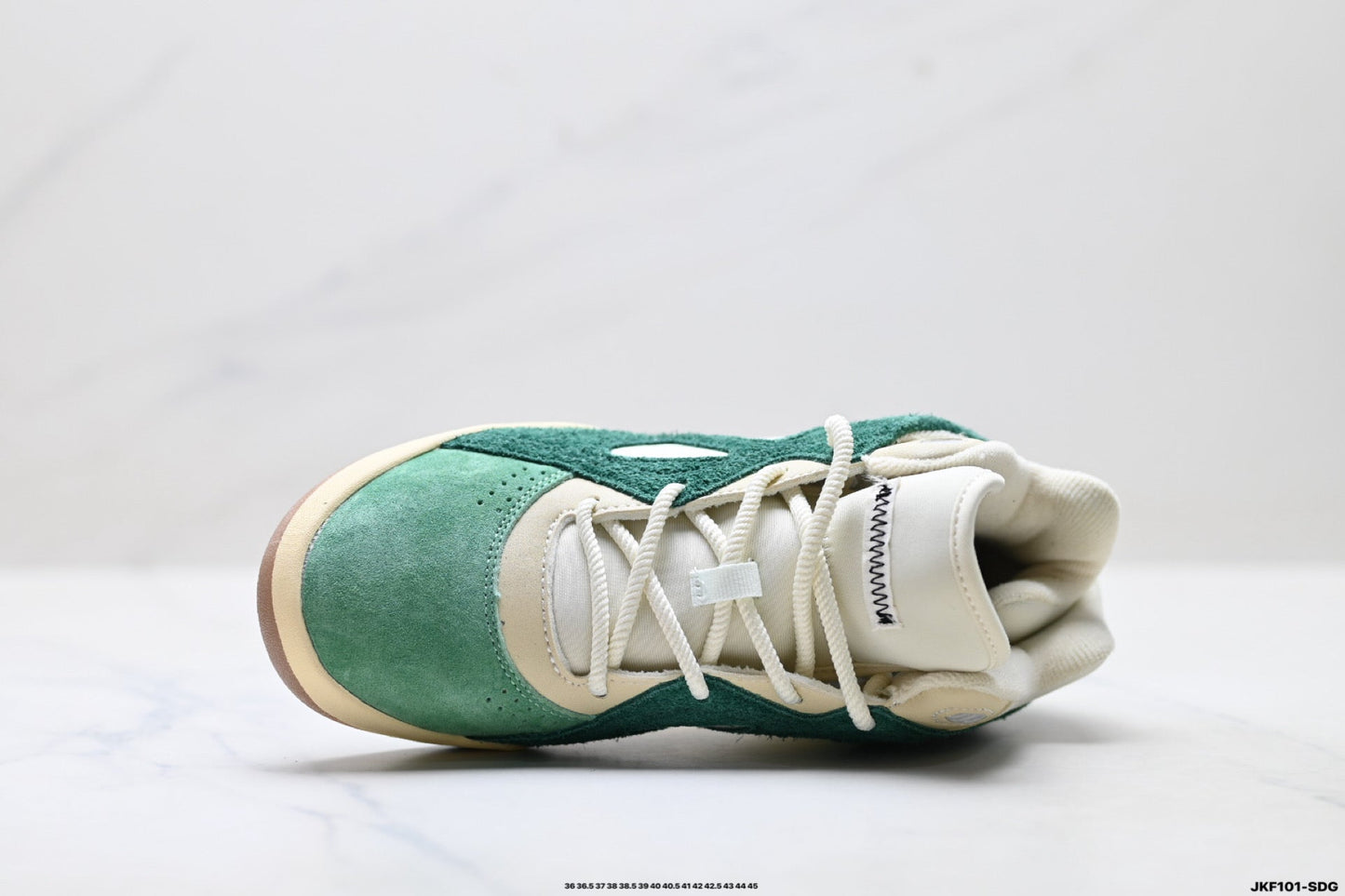 Adidas Originals BADBO 1.0 Retro Basketball Sneakers