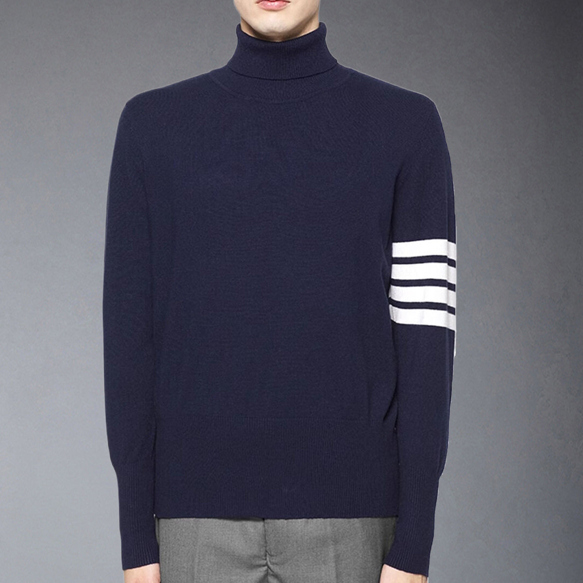 MR.TOM  4-Bar Turtleneck sweater