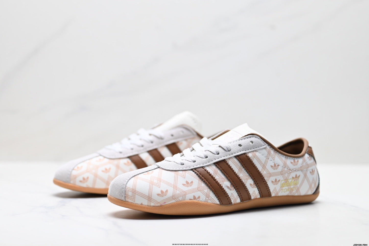 Adidas K81801450 Unisex Casual Sneakers #4 - White/Pink - image 10