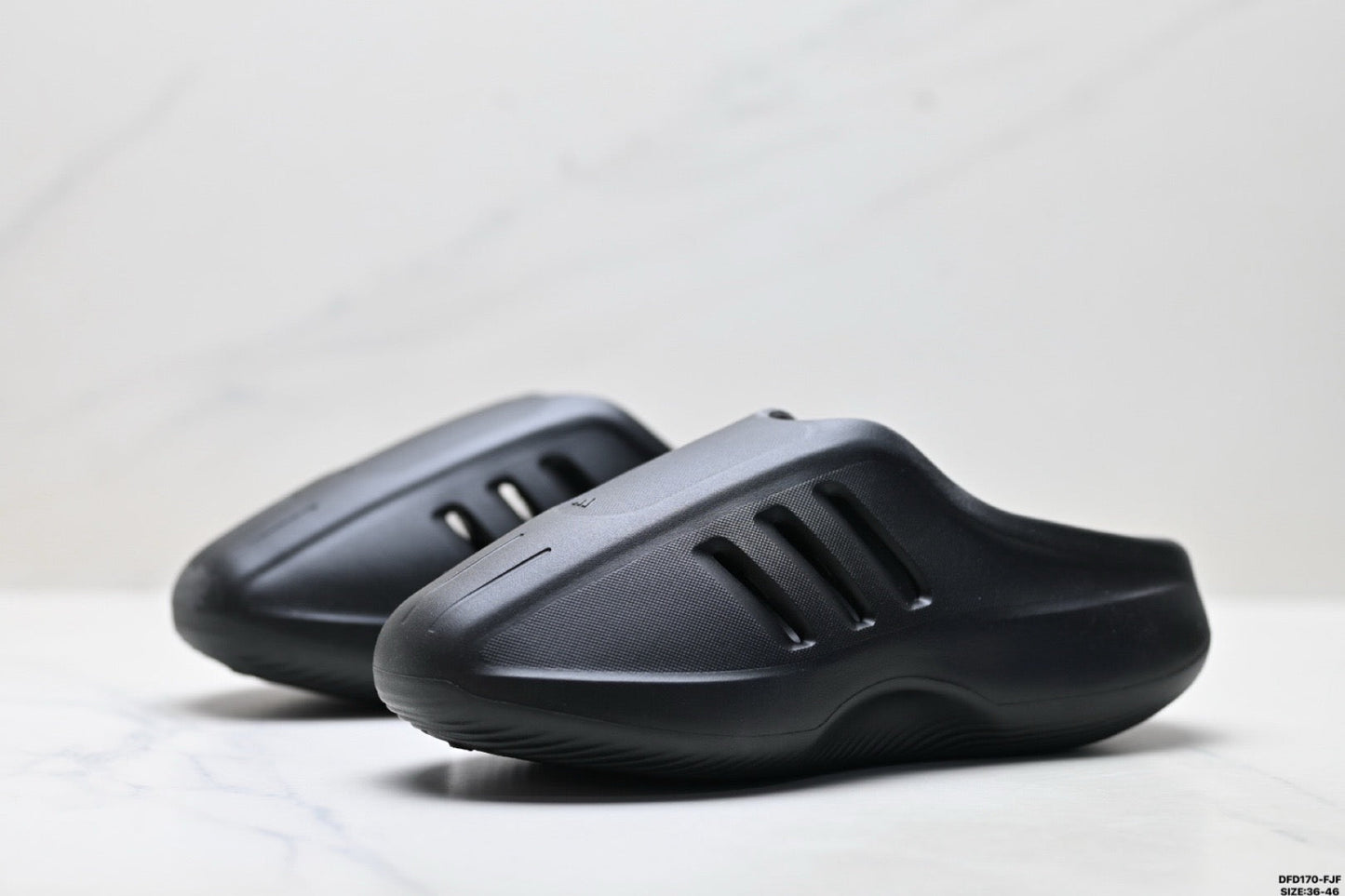 Adidas K81801050 Unisex Clogs - Black - image 7