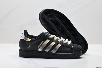 Adidas K81801450 Unisex Shell-Toe Sneakers - Black/White - image 4