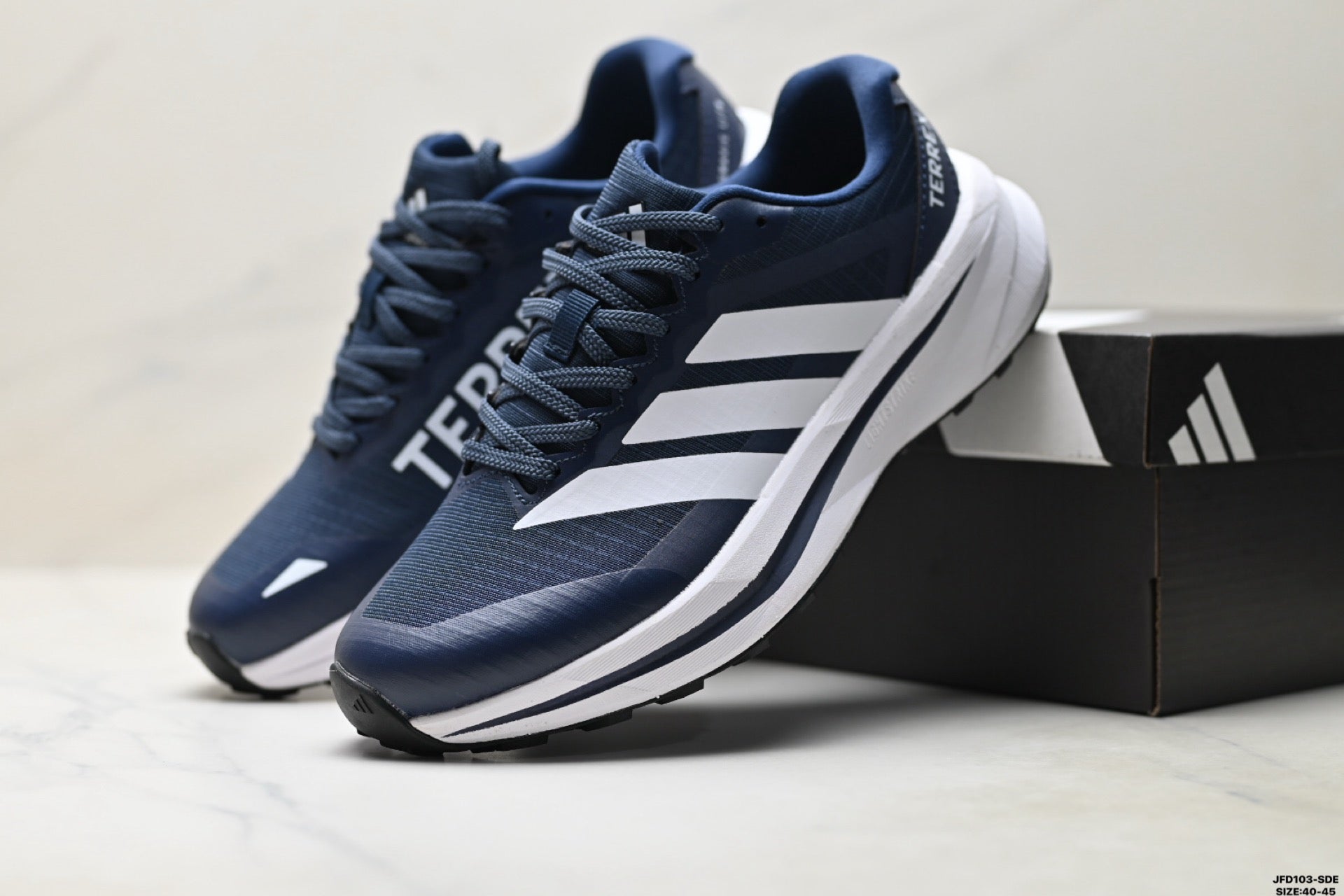 Adidas K81801650 Men's Running Shoes - Black/White - image 16