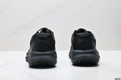 Adidas K81801650 Men's Running Shoes - Black/Grey - image 23
