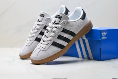 Adidas K81801450 Unisex Casual Sneakers #2 - White/Black/Gum