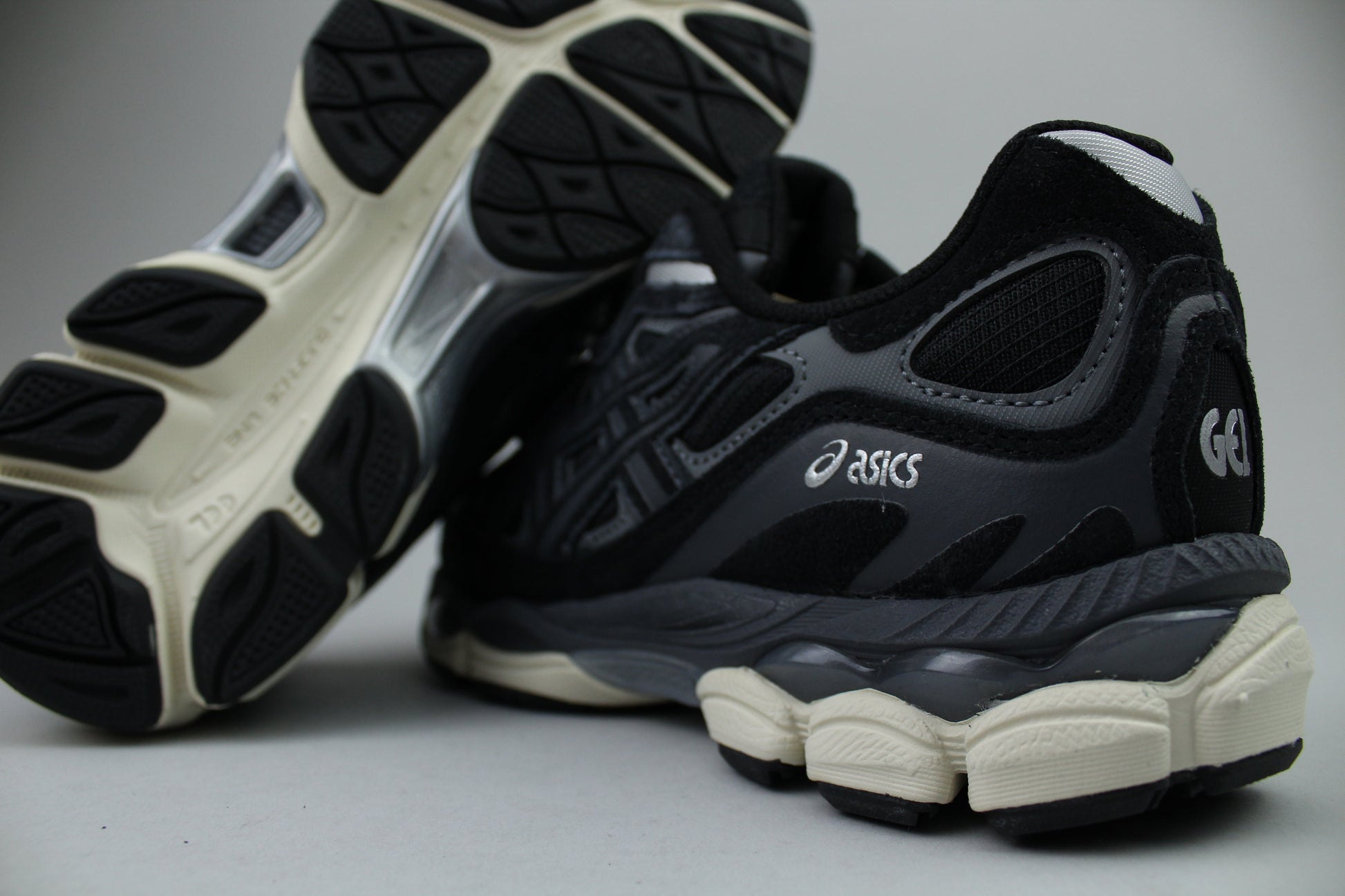ASICS Gel-NYC 'Black/Black' - Black/Black - image 3