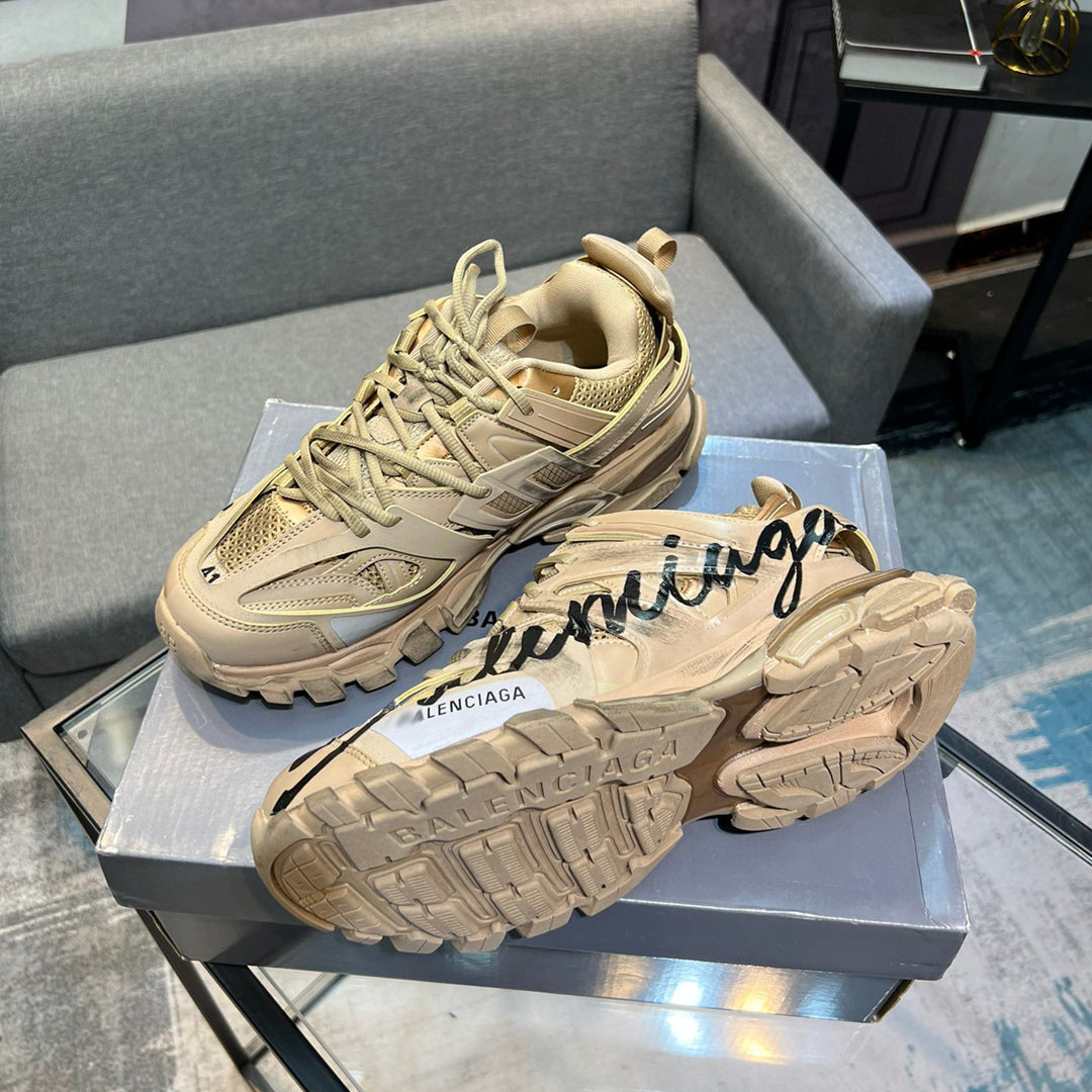 Limited Edition Couple's Style Shoe