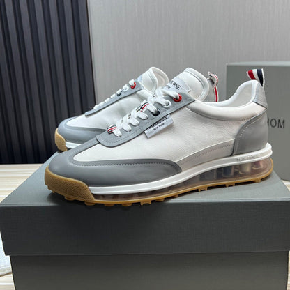 MR.TOM 2025ss Man Cowhide