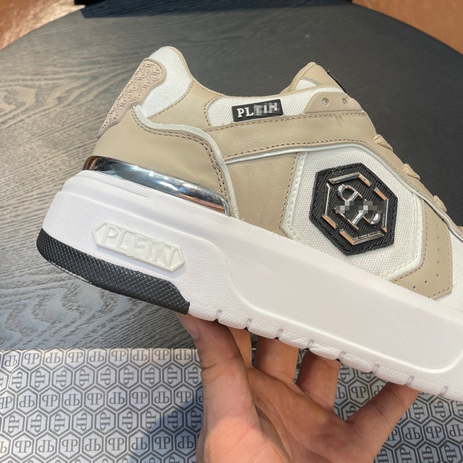 SOLA letter leather Sneakers