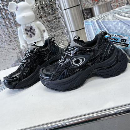 2025 Limited Edition Couple Style Shoe