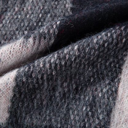 MR.TOM  2025 Knitted sweater