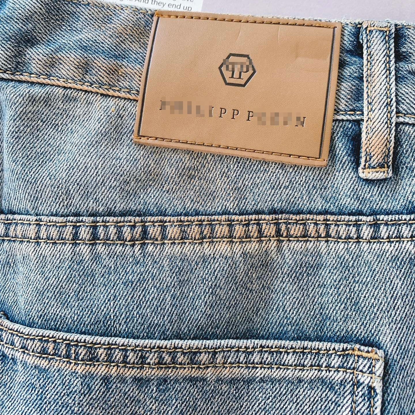 SOLA-PP Ripped short jeans