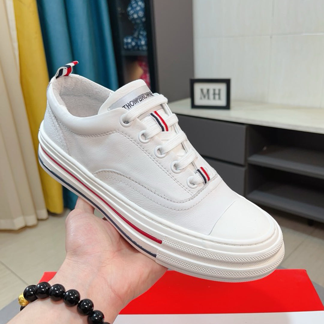 MR.TOM 2025ss Leather sneakers