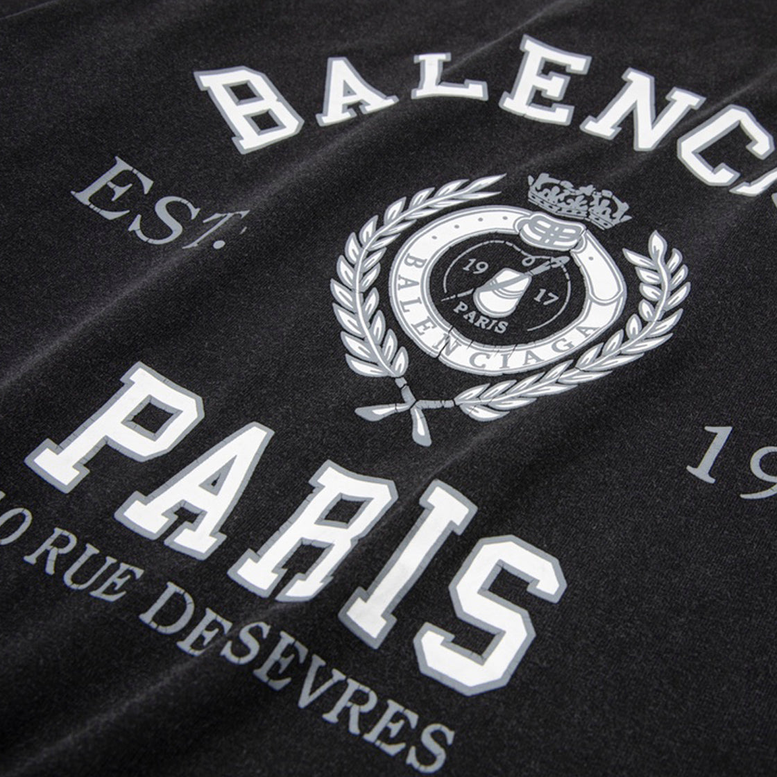 2025 Classic Vintage T-shirt