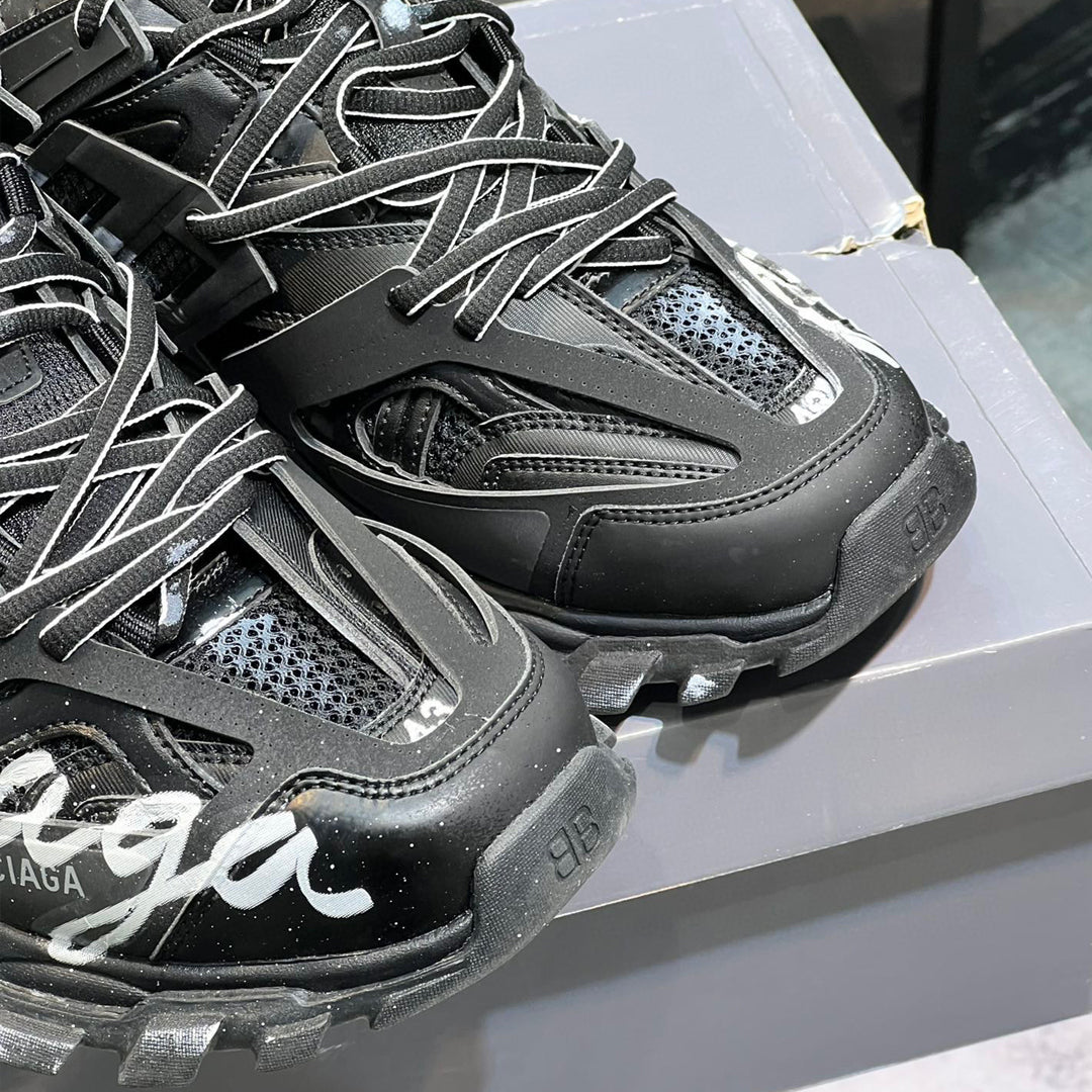 Limited Edition Couple's Style Shoe